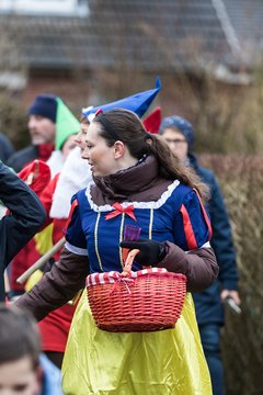 Bild 328 - Latuff Umzug